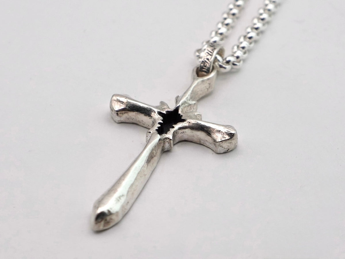 SCAR CROSS
