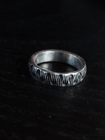 Wave Line Ring