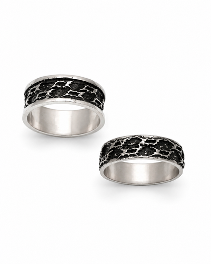 Spike Line Ring