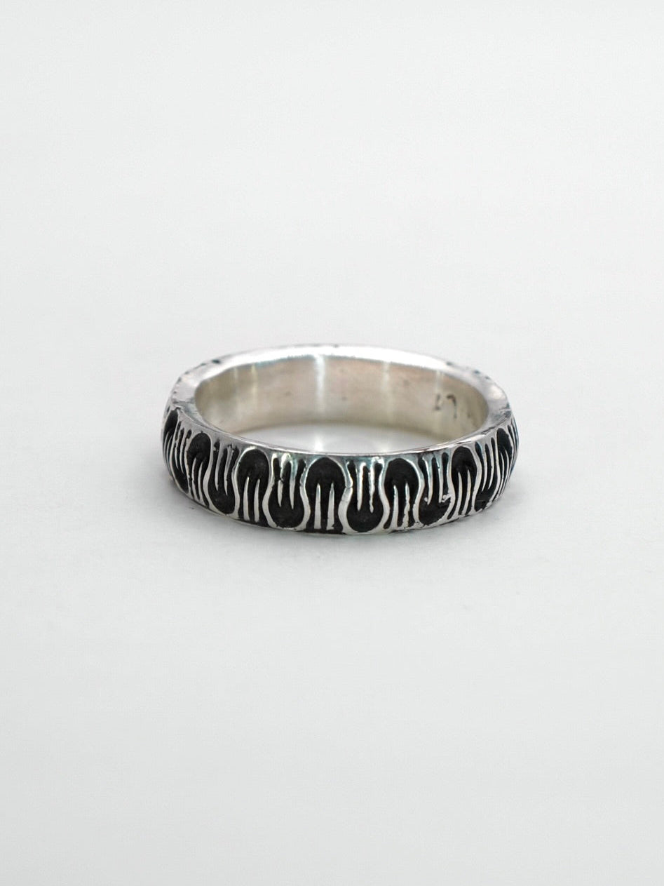 Wave Line Ring