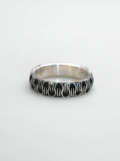 Wave Line Ring
