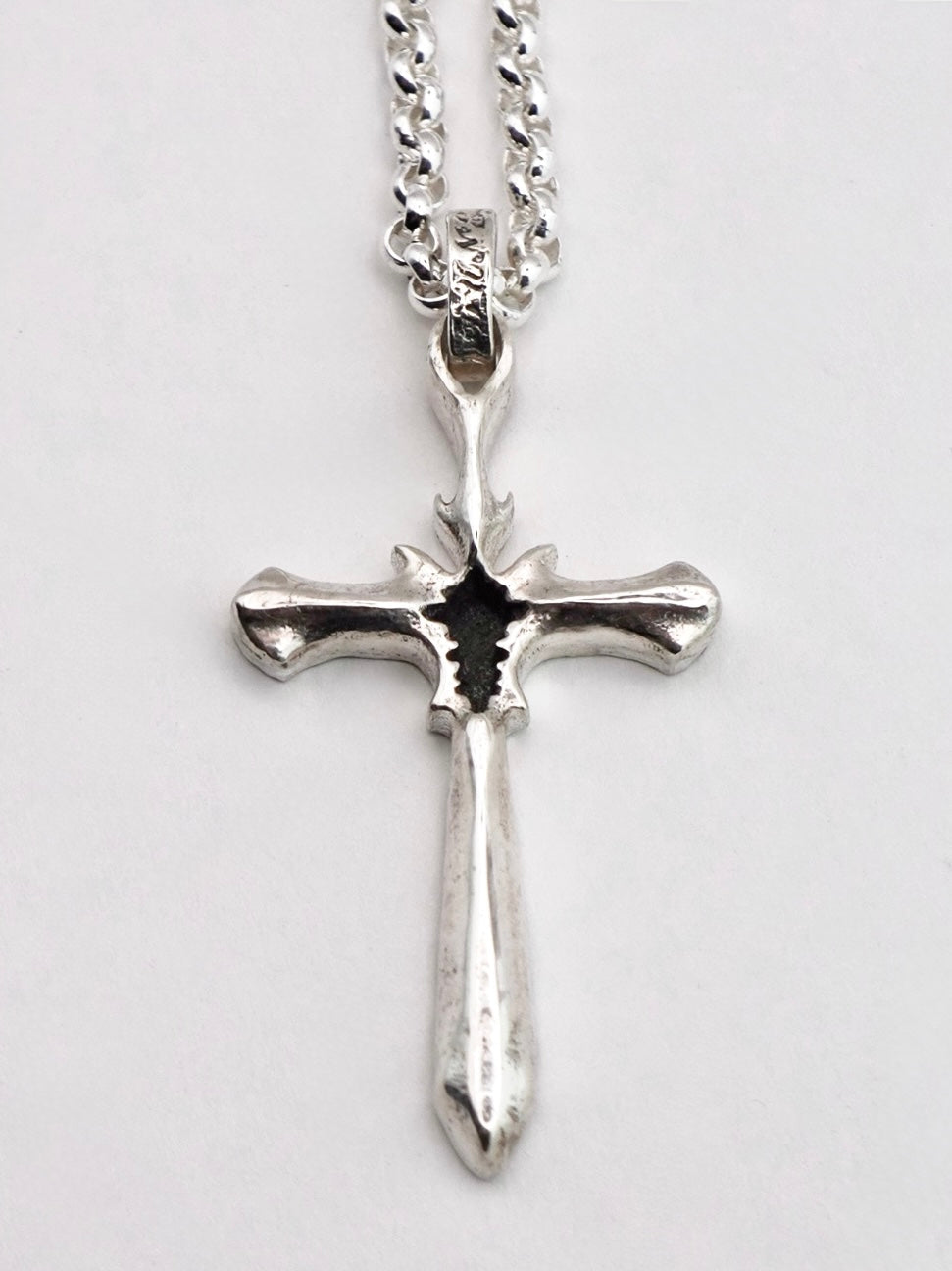 SCAR CROSS